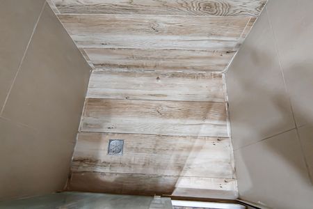 Apartamento à venda com 48m², 2 quartos e 1 vaga Apartamento à venda com 48m², 2 quartos e 1 vagaBanheiro