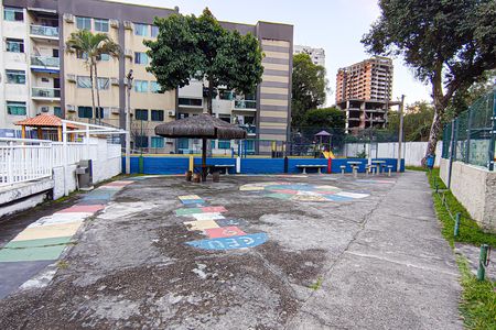 Apartamento à venda com 48m², 2 quartos e 1 vaga Apartamento à venda com 48m², 2 quartos e 1 vagaÁrea comum