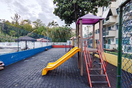 Apartamento à venda com 48m², 2 quartos e 1 vaga Apartamento à venda com 48m², 2 quartos e 1 vagaÁrea comum