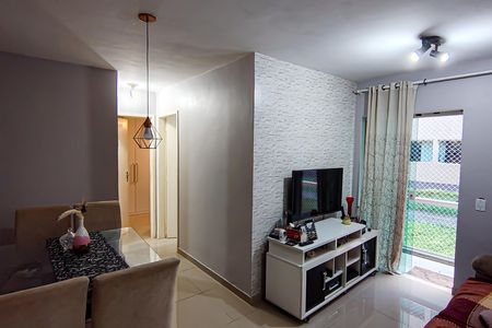 Sala de apartamento à venda com 2 quartos, 48m² em Jacarepaguá, Rio de Janeiro