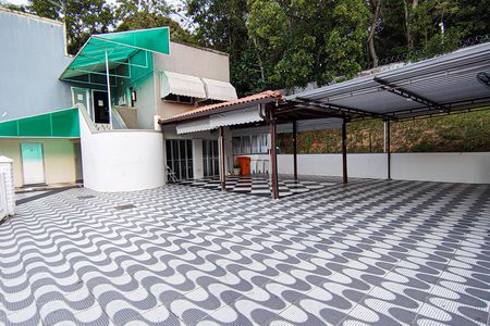 Apartamento à venda com 48m², 2 quartos e 1 vaga Apartamento à venda com 48m², 2 quartos e 1 vagaÁrea comum