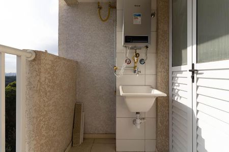 Apartamento para alugar com 45m², 2 quartos e 1 vagaÁrea de Serviço