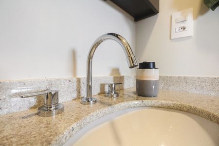 Apartamento à venda com 66m², 2 quartos e 2 vagasBanheiro Social 