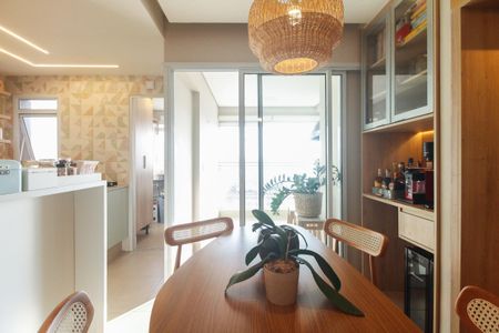 Apartamento à venda com 66m², 2 quartos e 2 vagasSala 