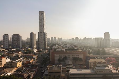 Apartamento à venda com 66m², 2 quartos e 2 vagasVaranda Gourmet - Vista 