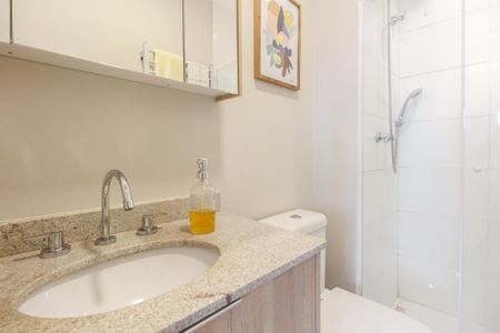 Apartamento à venda com 66m², 2 quartos e 2 vagasBanheiro Suíte 