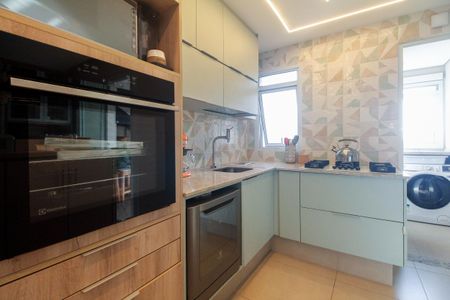Apartamento à venda com 66m², 2 quartos e 2 vagasCozinha 