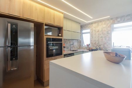 Apartamento à venda com 66m², 2 quartos e 2 vagasCozinha 
