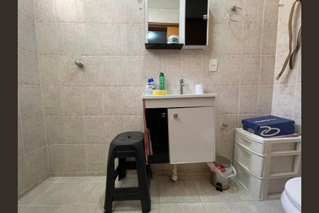 Apartamento à venda com 126m², 2 quartos e 1 vaga Apartamento à venda com 126m², 2 quartos e 1 vagaBanheiro 2