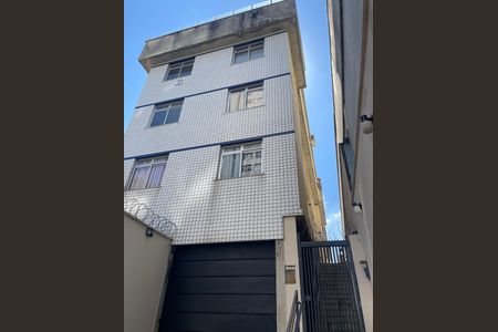 Apartamento à venda com 126m², 2 quartos e 1 vaga Apartamento à venda com 126m², 2 quartos e 1 vagaFachada