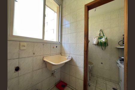 Apartamento à venda com 126m², 2 quartos e 1 vaga Apartamento à venda com 126m², 2 quartos e 1 vagaÁrea de Serviço