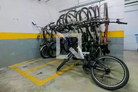 Apartamento à venda com 37m², 1 quarto e sem vagaÁrea comum - Bicicletário