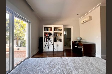 Casa de condomínio à venda com 860m², 4 quartos e 4 vagasSuíte 1