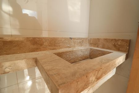 Casa de condomínio à venda com 117m², 2 quartos e 2 vagasLavabo 1