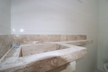 Casa de condomínio à venda com 117m², 2 quartos e 2 vagasLavabo 2