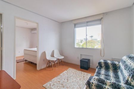 Sala de apartamento para alugar com 1 quarto, 36m² em Azenha, Porto Alegre