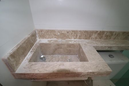 Casa de condomínio à venda com 117m², 2 quartos e 2 vagasBanheiro Quarto 2 suíte