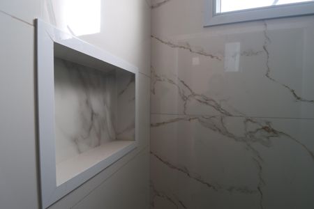 Casa de condomínio à venda com 129m², 3 quartos e 2 vagasBanheiro 2