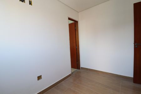 Casa de condomínio à venda com 129m², 3 quartos e 2 vagasQuarto 1 suíte