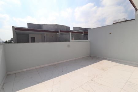 Casa de condomínio à venda com 129m², 3 quartos e 2 vagasCobertura