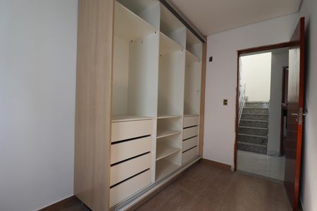 Casa de condomínio à venda com 129m², 3 quartos e 2 vagasQuarto 2 