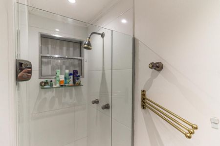 Apartamento à venda com 158m², 3 quartos e 2 vagasBanheiro Social