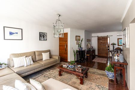 Sala de apartamento à venda com 3 quartos, 158m² em Higienópolis, São Paulo