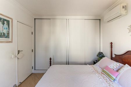Apartamento à venda com 158m², 3 quartos e 2 vagasSuíte