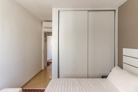 Apartamento à venda com 158m², 3 quartos e 2 vagasQuarto 2