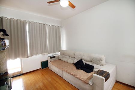 Apartamento à venda com 90m², 2 quartos e 1 vagaSala