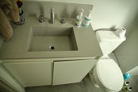 Apartamento à venda com 93m², 2 quartos e 2 vagasBanheiro/Suite