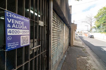 Casa para alugar com 400m², 5 quartos e 5 vagasPlaquinha