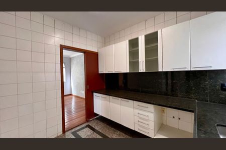 Apartamento à venda com 270m², 3 quartos e 2 vagasCozinha