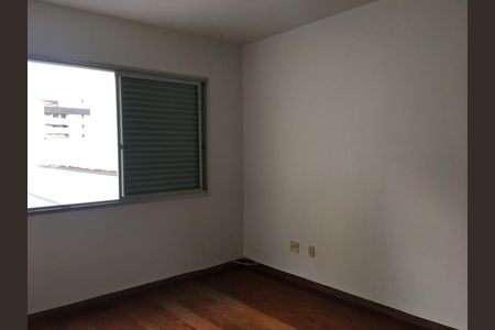 Apartamento à venda com 240m², 3 quartos e 2 vagas Apartamento à venda com 240m², 3 quartos e 2 vagasQuarto