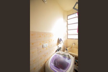 Apartamento à venda com 49m², 2 quartos e 1 vaga Apartamento à venda com 49m², 2 quartos e 1 vagaCozinha e Área de Serviço