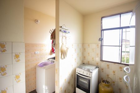 Apartamento à venda com 49m², 2 quartos e 1 vaga Apartamento à venda com 49m², 2 quartos e 1 vagaCozinha e Área de Serviço