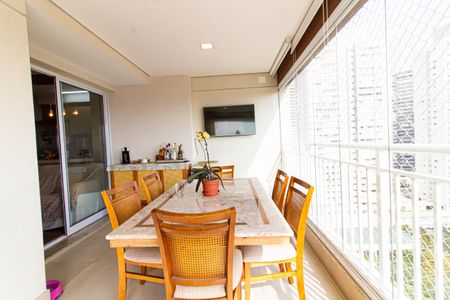 Varanda Gourmet de apartamento à venda com 3 quartos, 79m² em Vila Anastácio, São Paulo