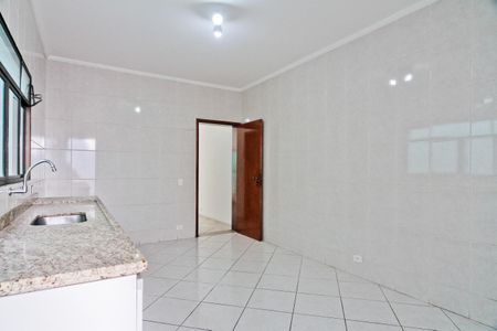 Casa para alugar com 125m², 3 quartos e 2 vagas Casa para alugar com 125m², 3 quartos e 2 vagasCozinha