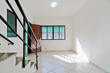 Casa para alugar com 125m², 3 quartos e 2 vagas Casa para alugar com 125m², 3 quartos e 2 vagasSala