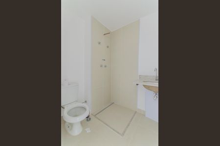 Studio à venda com 27m², 1 quarto e sem vaga Studio à venda com 27m², 1 quarto e sem vagaBanheiro Social