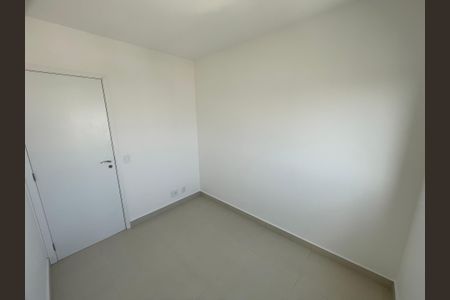 Apartamento para alugar com 73m², 3 quartos e 2 vagasQuarto 2