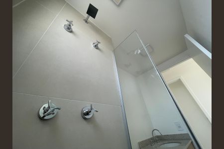 Apartamento para alugar com 73m², 3 quartos e 2 vagasBanheiro da Suíte