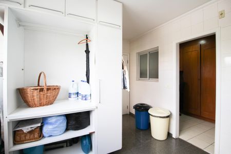 Apartamento para alugar com 262m², 3 quartos e 5 vagasÁrea de Serviço
