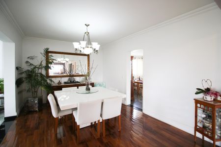 Apartamento para alugar com 262m², 3 quartos e 5 vagasSala de Jantar