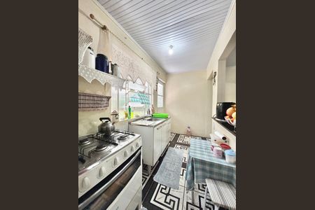 Casa à venda com 141m², 3 quartos e 2 vagasCozinha