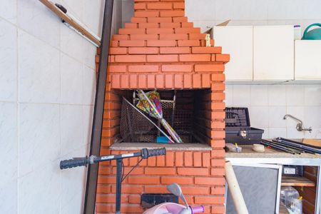 Casa para alugar com 195m², 4 quartos e 3 vagas Casa para alugar com 195m², 4 quartos e 3 vagasDetalhe - Churrasqueira