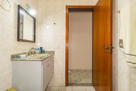 Casa para alugar com 195m², 4 quartos e 3 vagas Casa para alugar com 195m², 4 quartos e 3 vagasBanheiro - Suíte 1