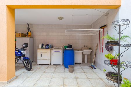 Casa para alugar com 195m², 4 quartos e 3 vagas Casa para alugar com 195m², 4 quartos e 3 vagasÁrea de Serviço