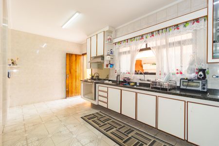 Casa para alugar com 195m², 4 quartos e 3 vagas Casa para alugar com 195m², 4 quartos e 3 vagasCozinha