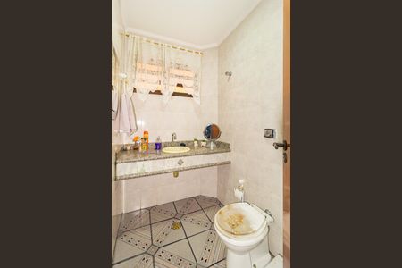 Casa para alugar com 195m², 4 quartos e 3 vagas Casa para alugar com 195m², 4 quartos e 3 vagasLavabo